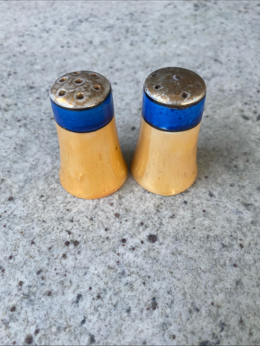 Japanese Lusterware salt and pepper shaker